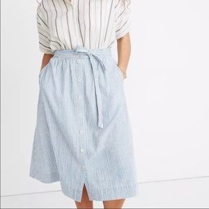 Madewell tie-front palisade button midi skirt